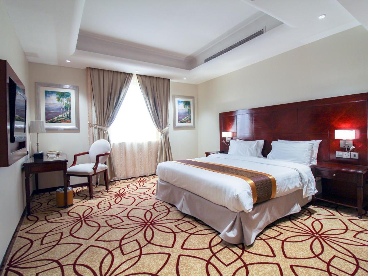 Lotaz Hotel - Al Shatea Jeddah Exterior photo