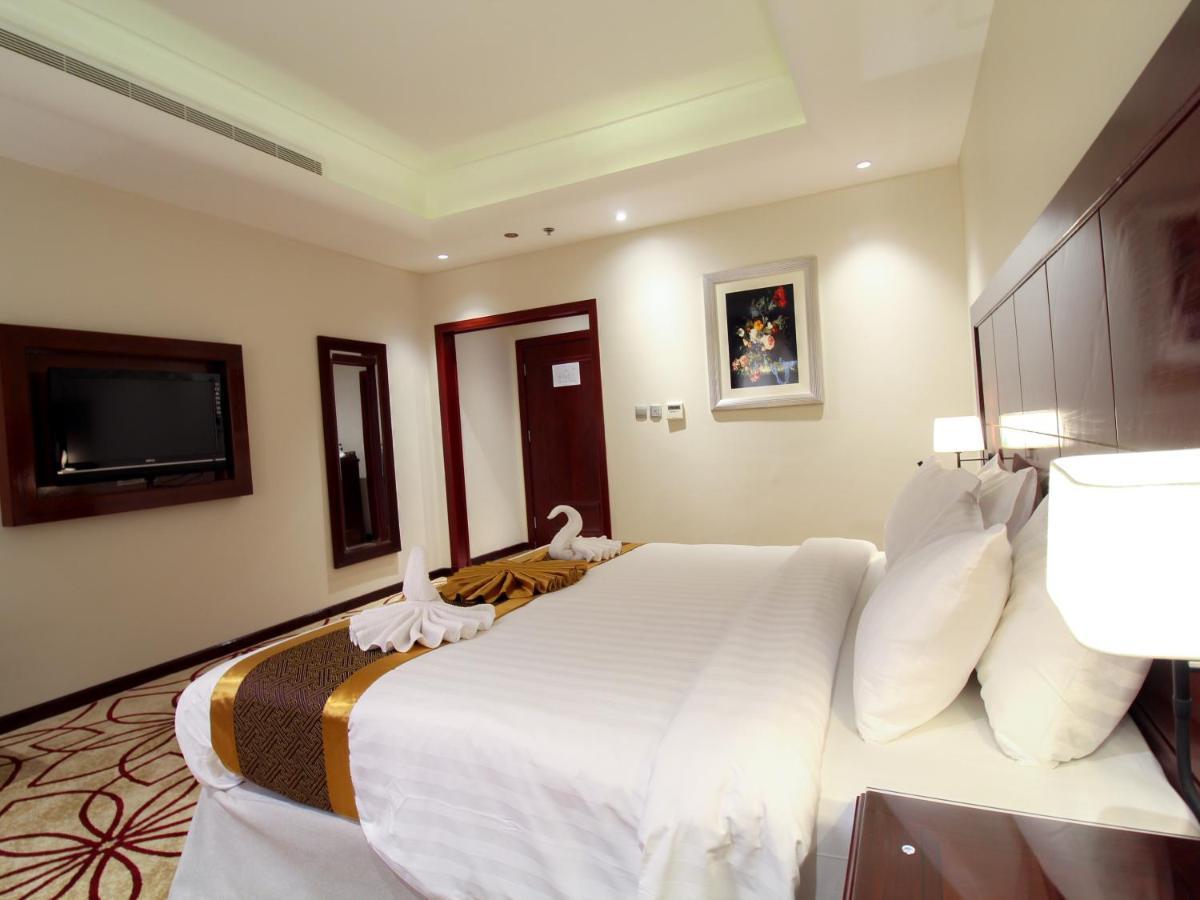 Lotaz Hotel - Al Shatea Jeddah Exterior photo