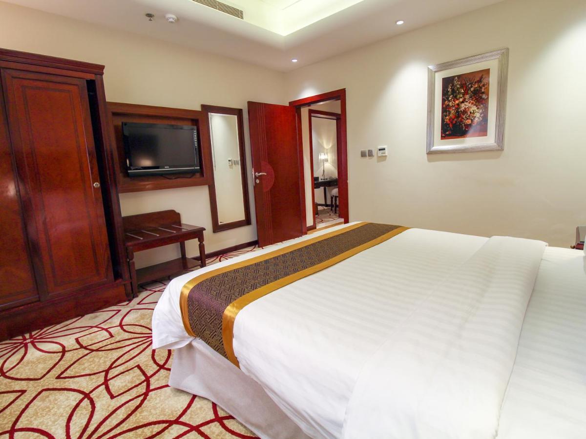 Lotaz Hotel - Al Shatea Jeddah Exterior photo