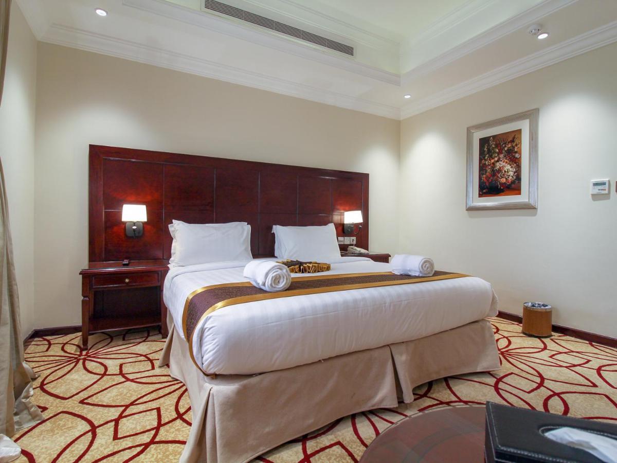Lotaz Hotel - Al Shatea Jeddah Exterior photo